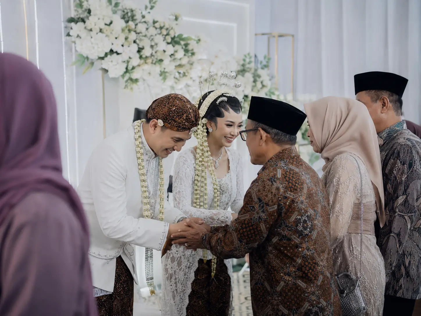 Fotografer prewedding Jogja candid